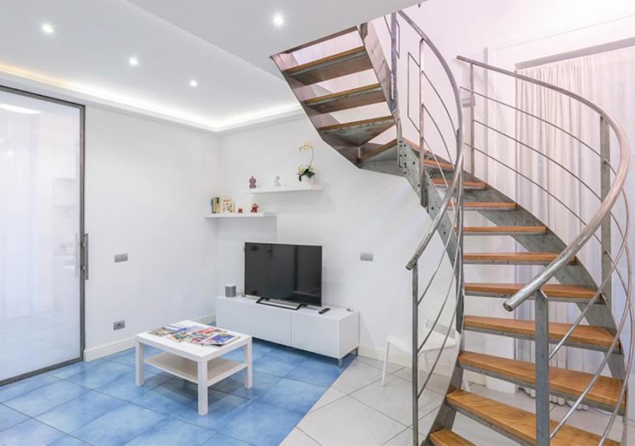 نابولي Rooftop Guesthouse المظهر الخارجي الصورة