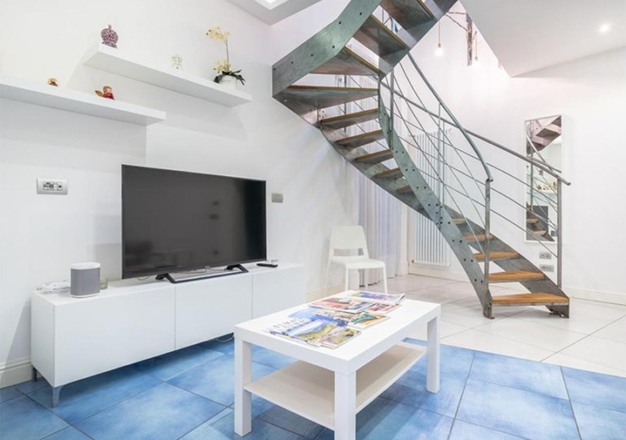 نابولي Rooftop Guesthouse المظهر الخارجي الصورة